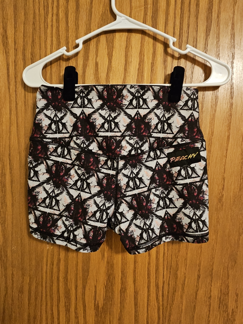 Harry Potter Patterned Active Shorts - Picture 2 of 3